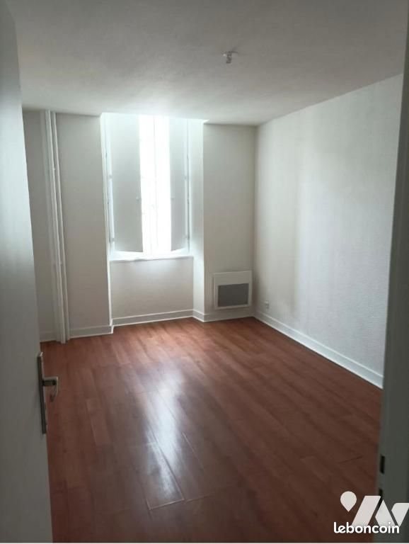 Appartement à louer, 55m², La Réole