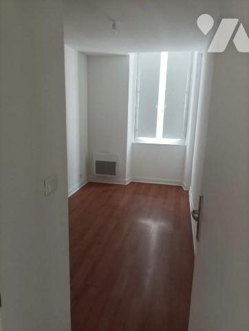 Appartement à louer, 55m², La Réole