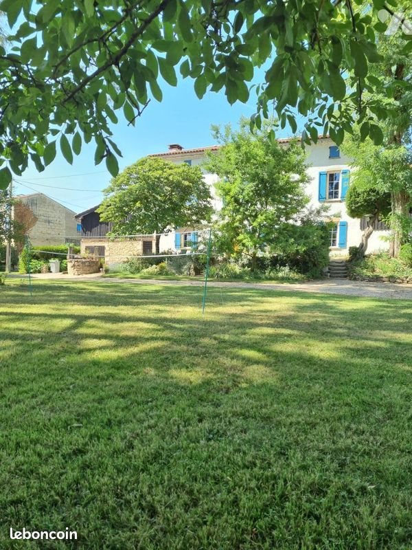 Maison à vendre, 270m², Barie