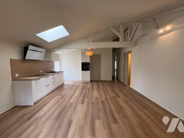 Appartement à louer, 75m², La Réole