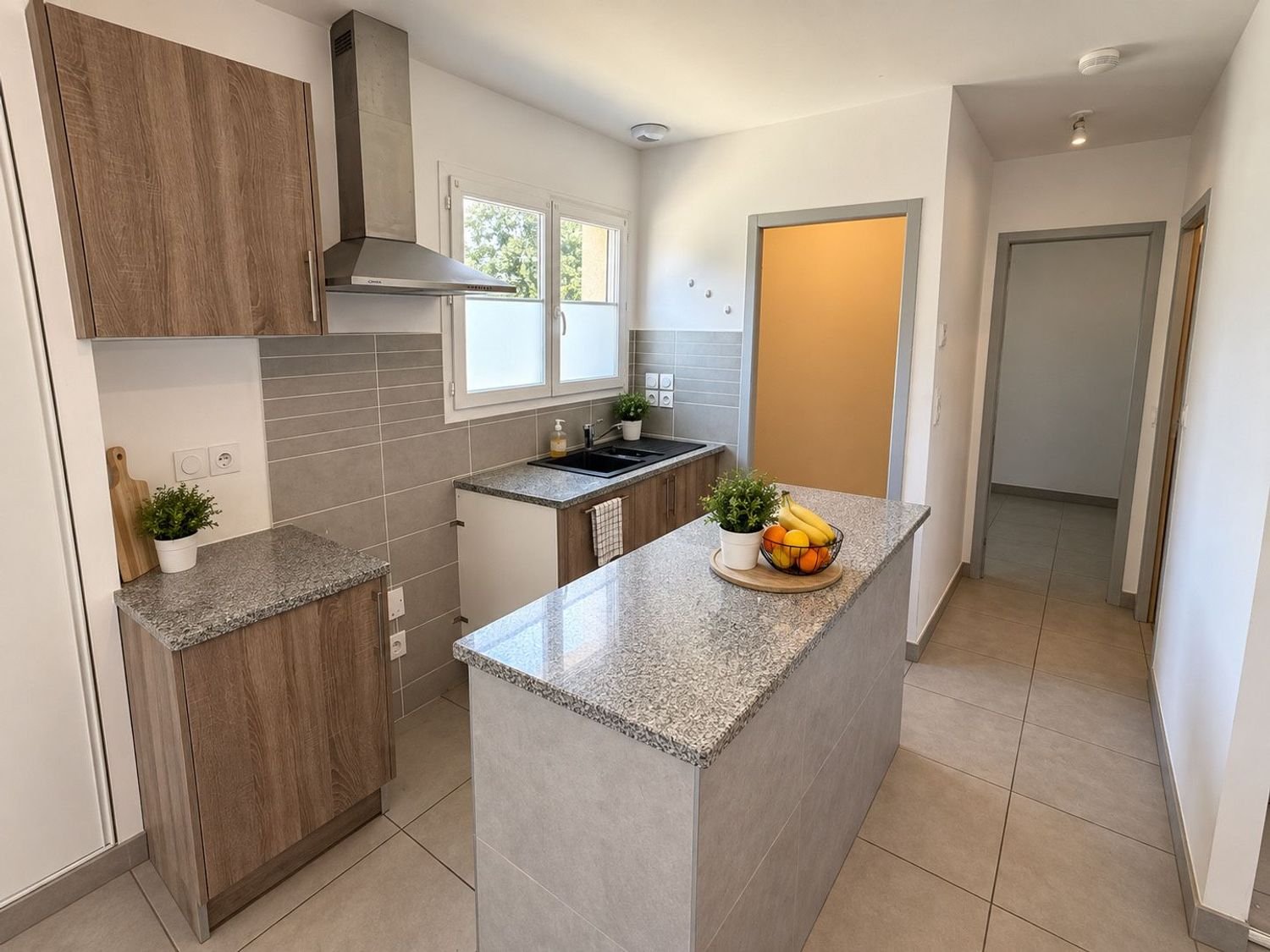 Appartement à louer, 45m², Montussan