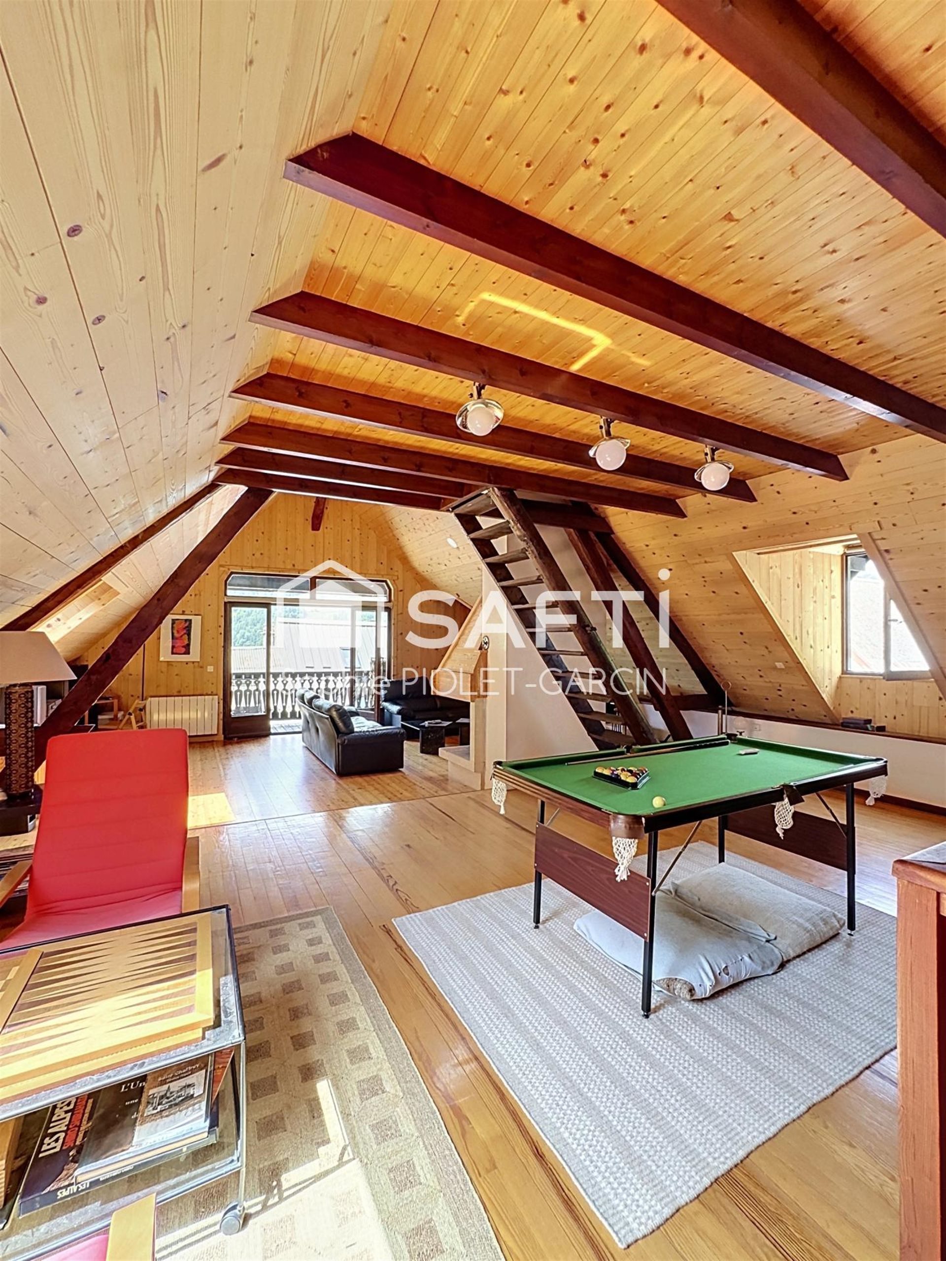 Maison à vendre, 200m², Saint-Chaffrey