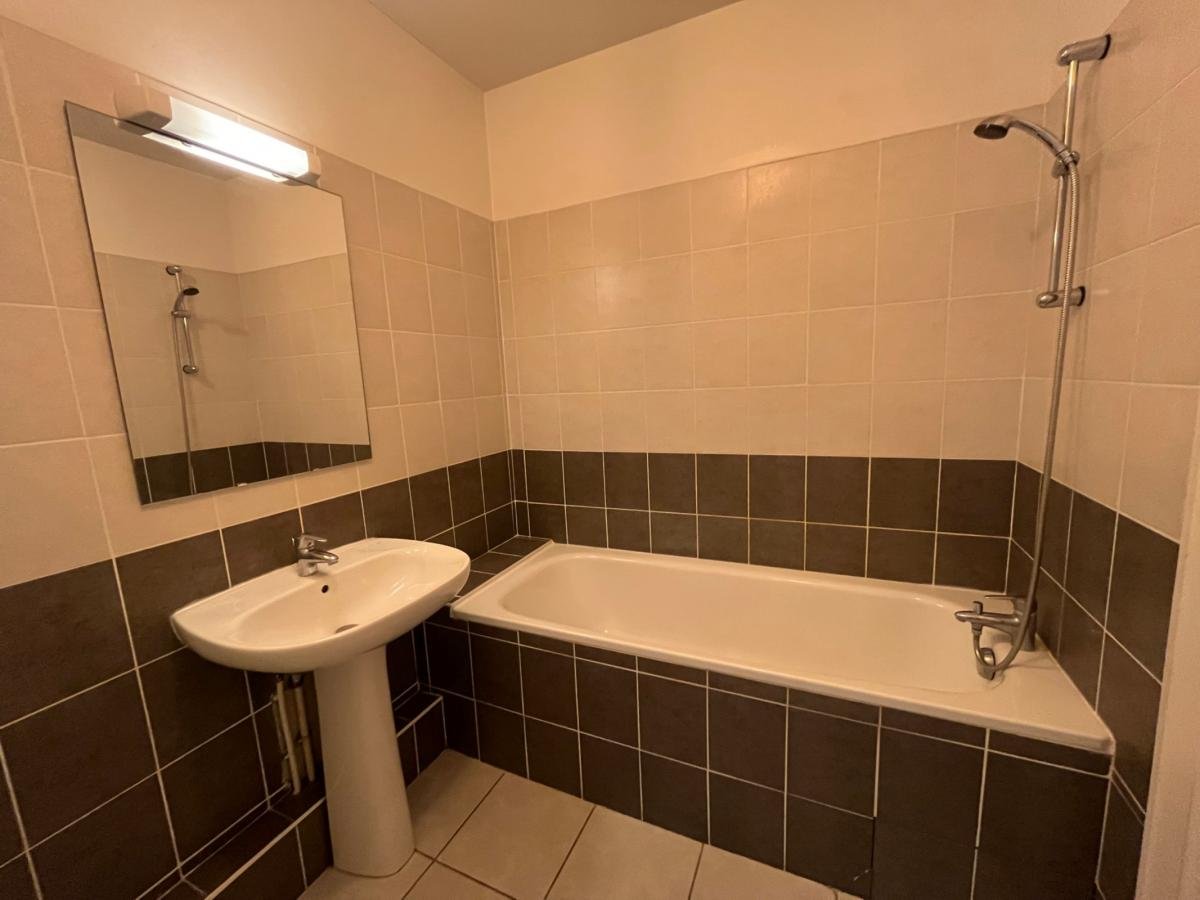 Maison à louer, 65m², Grenoble