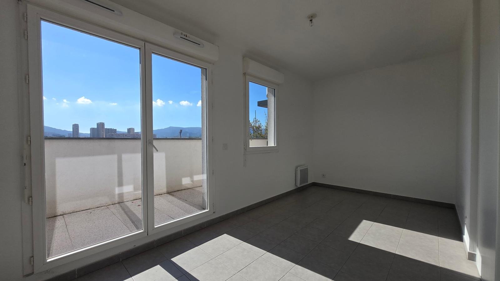Appartement à louer, 23m², Marseille 8ème