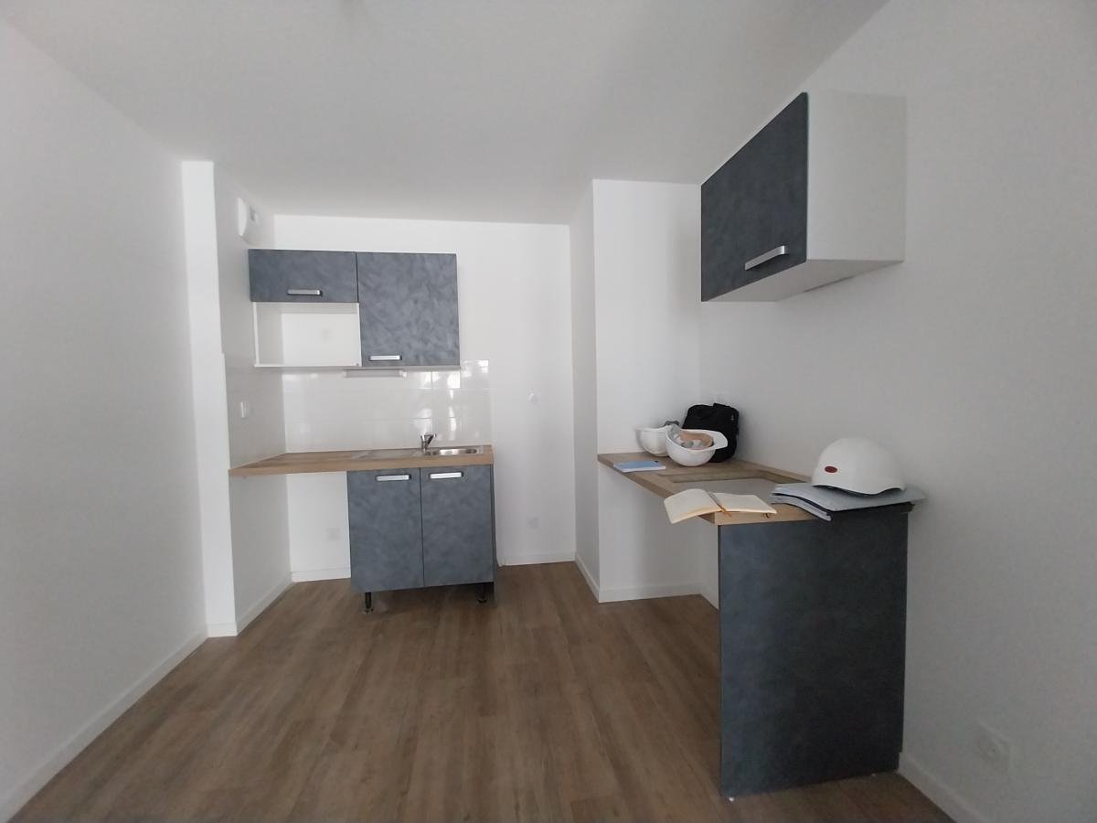 Appartement à louer, 82m², Lormont