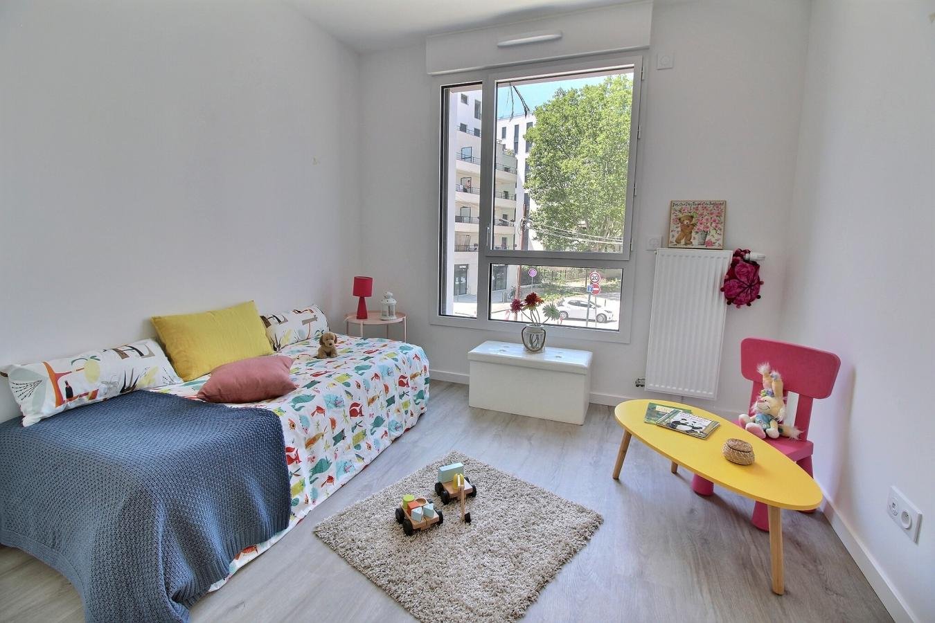 Appartement à louer, 90m², Colombes