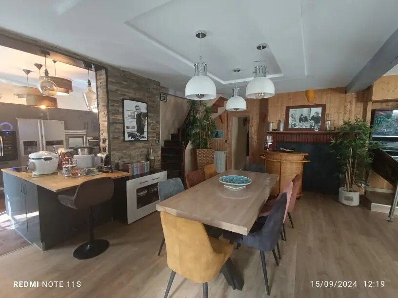 Maison à vendre, 196m², Goven