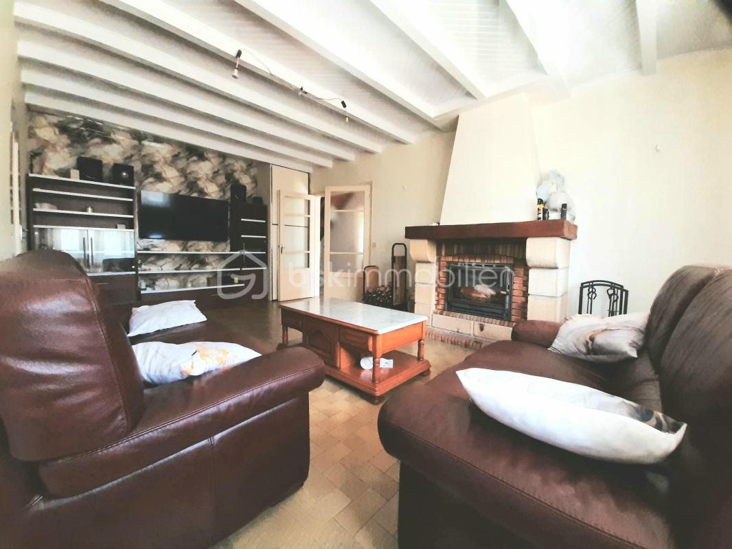 Maison à vendre, 202m², La Chapelle-Montbrandeix