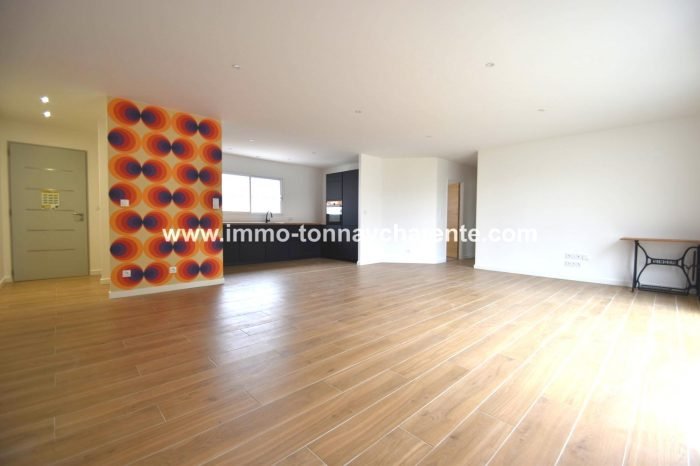 Maison à vendre, 95m², Échillais