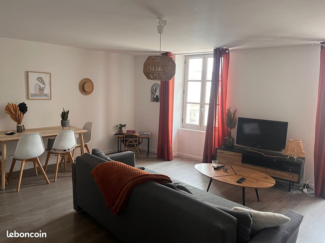 Appartement à louer, 69m², Saint-Maximin-la-Sainte-Baume