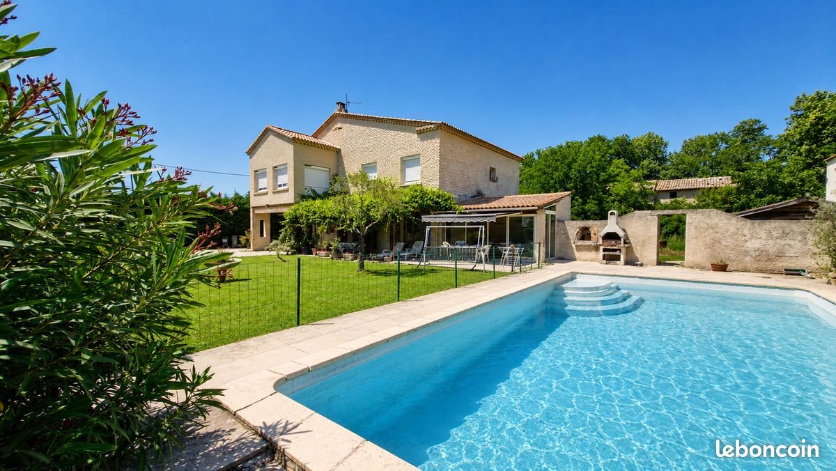 Maison à vendre, 227m², Pernes-les-Fontaines
