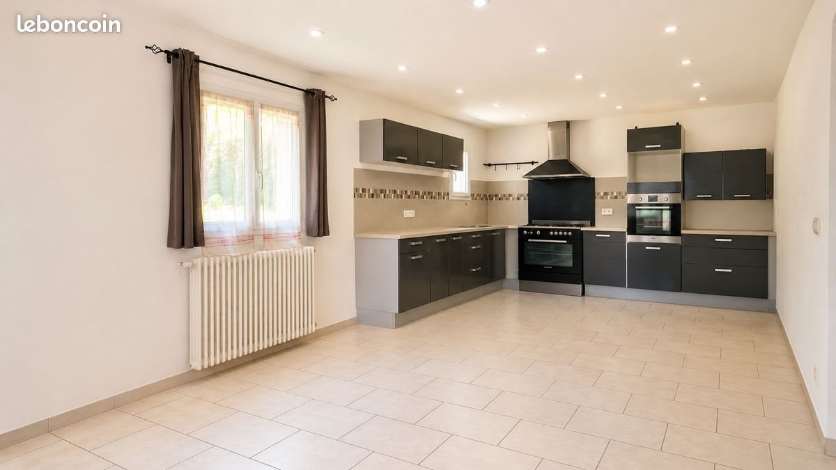 Maison à vendre, 227m², Pernes-les-Fontaines