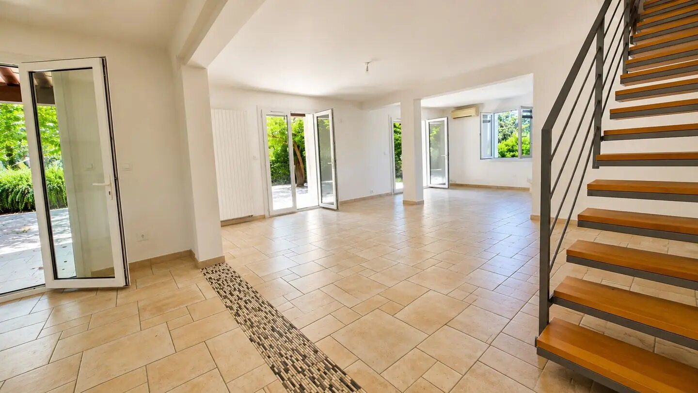 Maison à vendre, 141m², Pernes-les-Fontaines