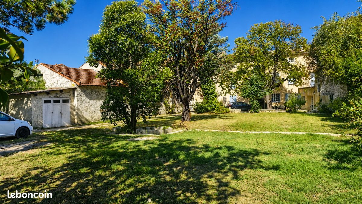 Maison à vendre, 543m², Pernes-les-Fontaines