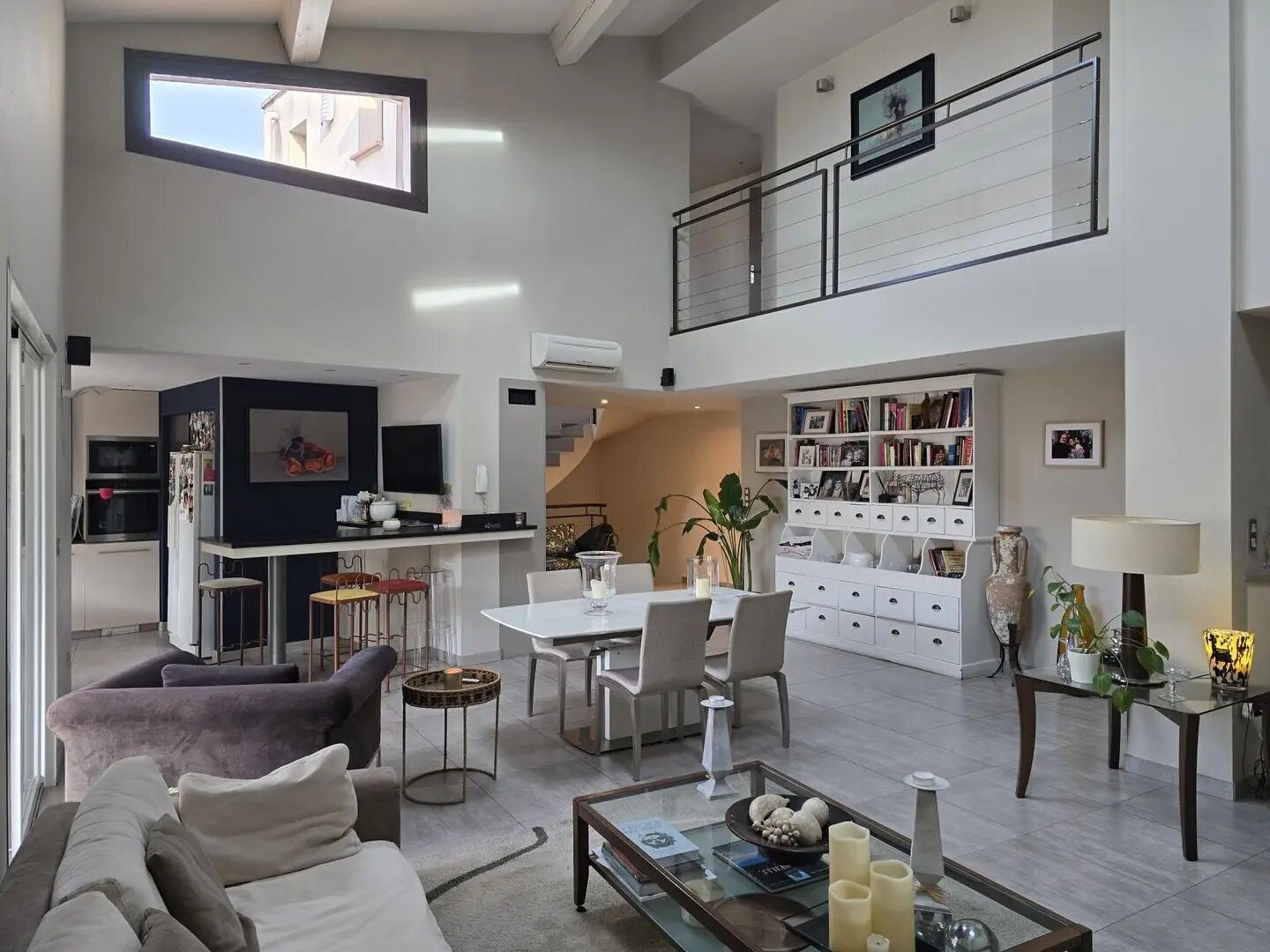 Appartement à vendre, 216m², Morières-lès-Avignon