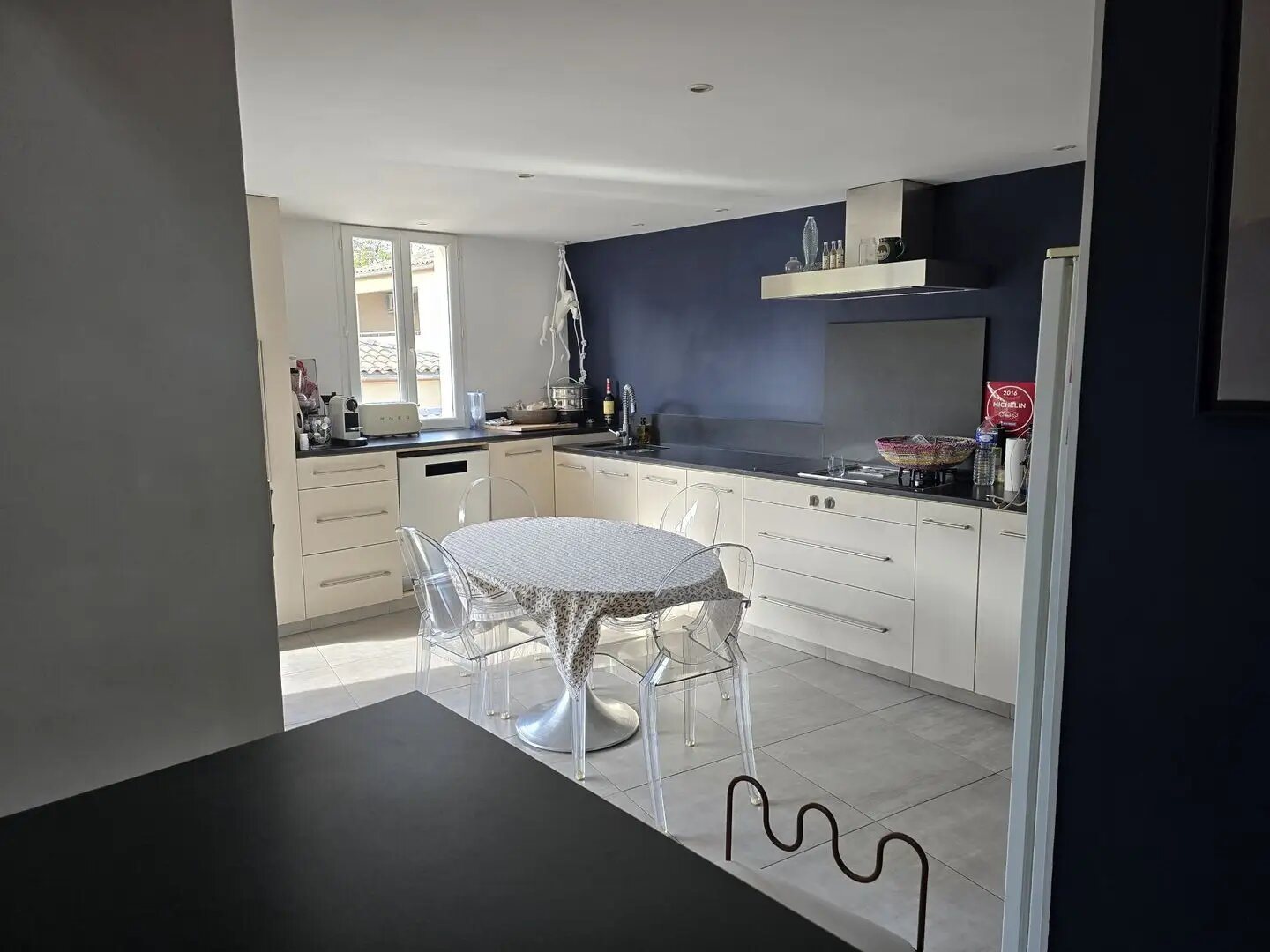Appartement à vendre, 216m², Morières-lès-Avignon