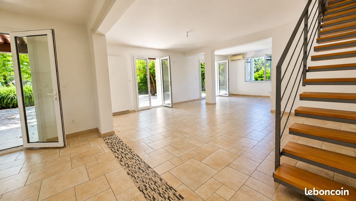 Maison à vendre, 141m², Pernes-les-Fontaines