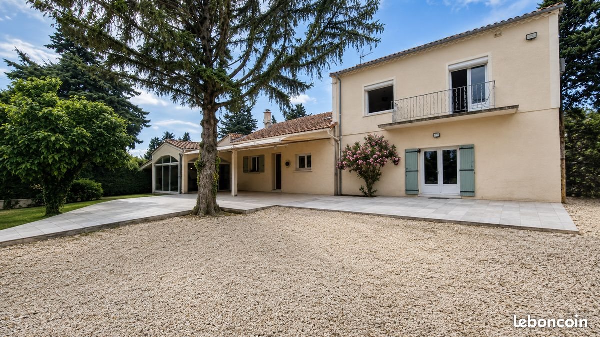Maison à vendre, 178m², Carpentras