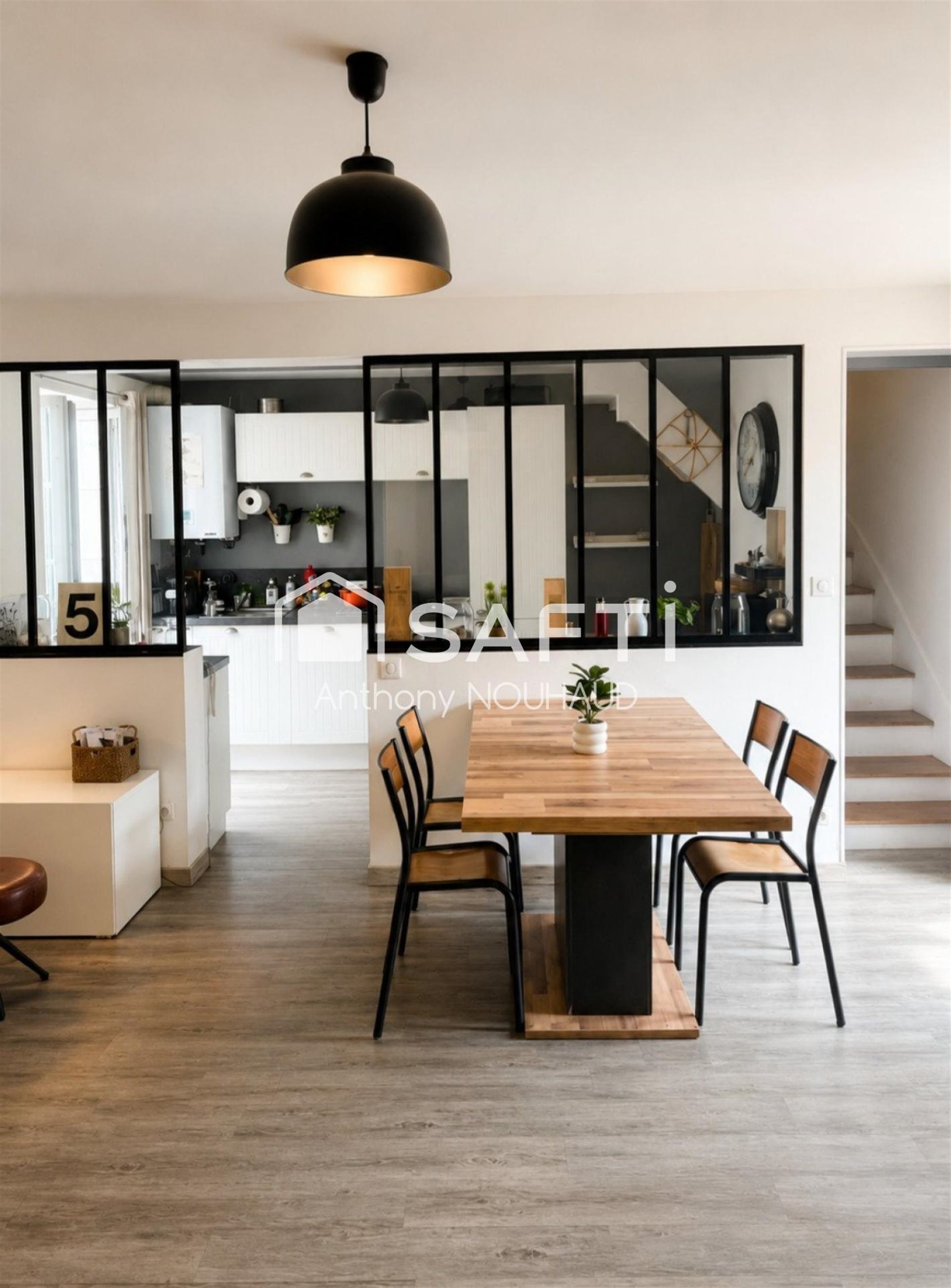 Maison à vendre, 77m², Bourg-Charente