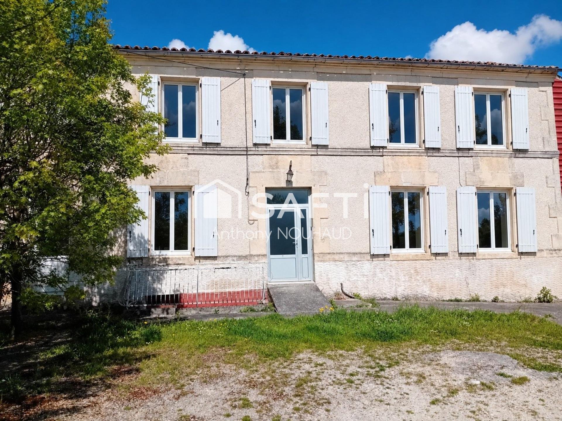 Maison à vendre, 180m², Gensac-la-Pallue