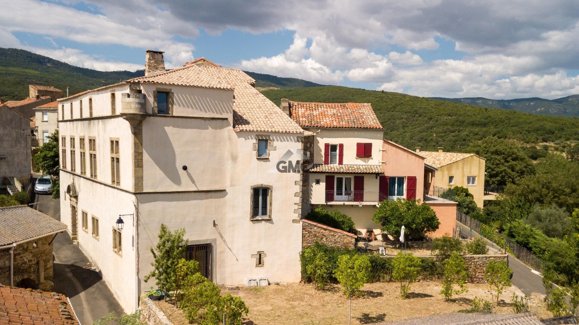 Maison à vendre, 476m², Clermont-l'Hérault