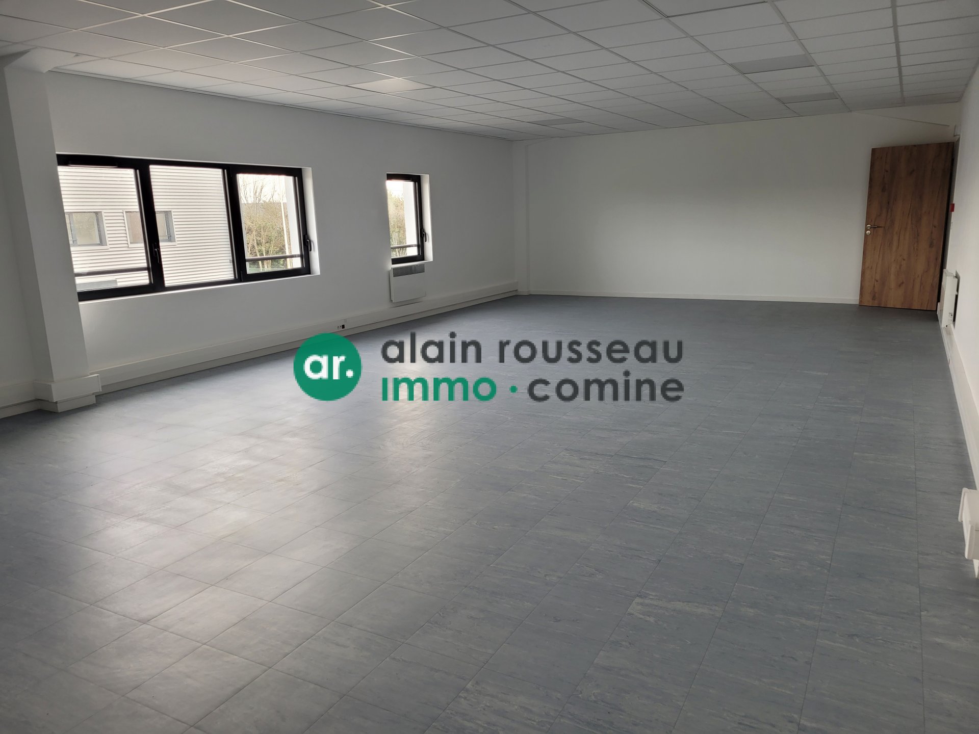 Maison à louer, 340m², Saint-Herblain