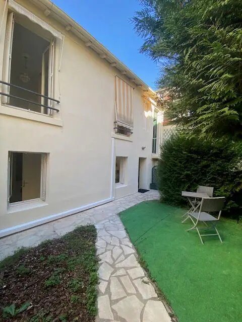 Appartement à louer, 48m², Gentilly
