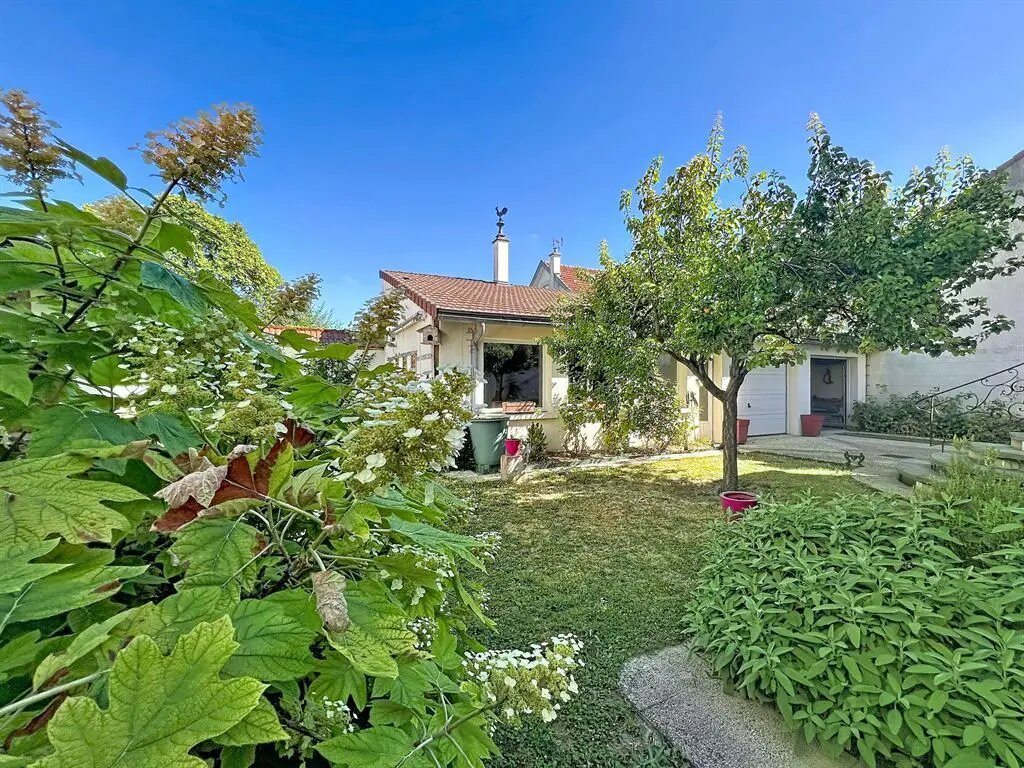 Maison à vendre, 121m², Reims
