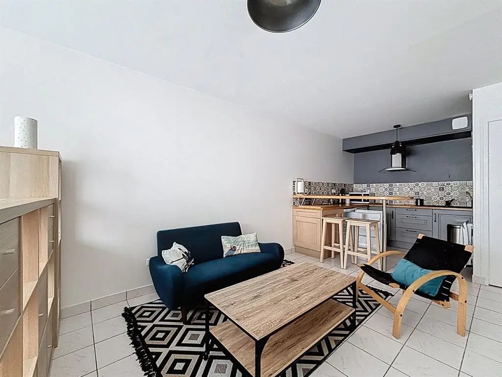 Appartement à louer, 33m², Reims