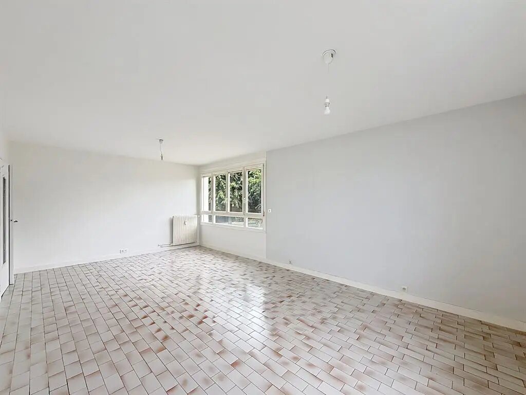 Appartement à louer, 77m², Tinqueux