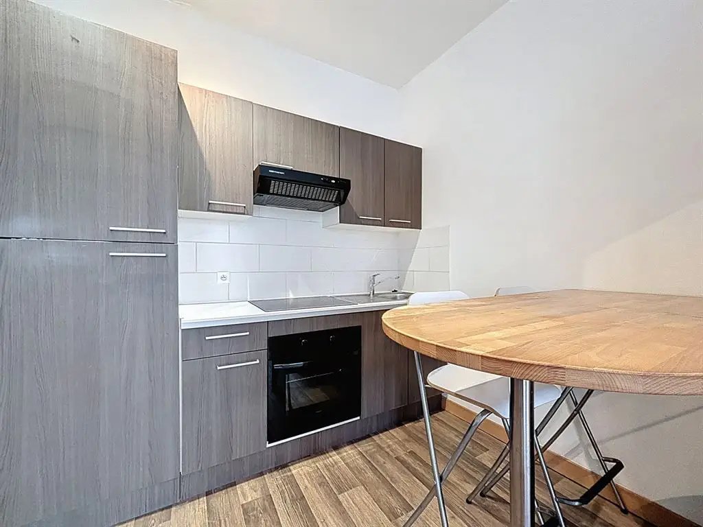Appartement à louer, 27m², Reims