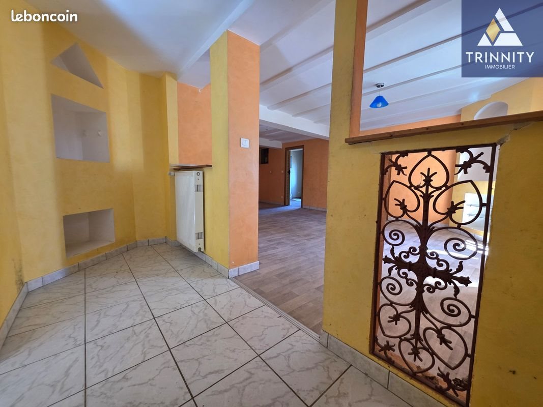 Maison à vendre, 217m², Lachapelle-sous-Chaux