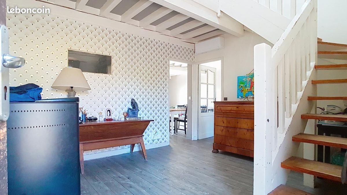 Maison à vendre, 160m², Mogneneins