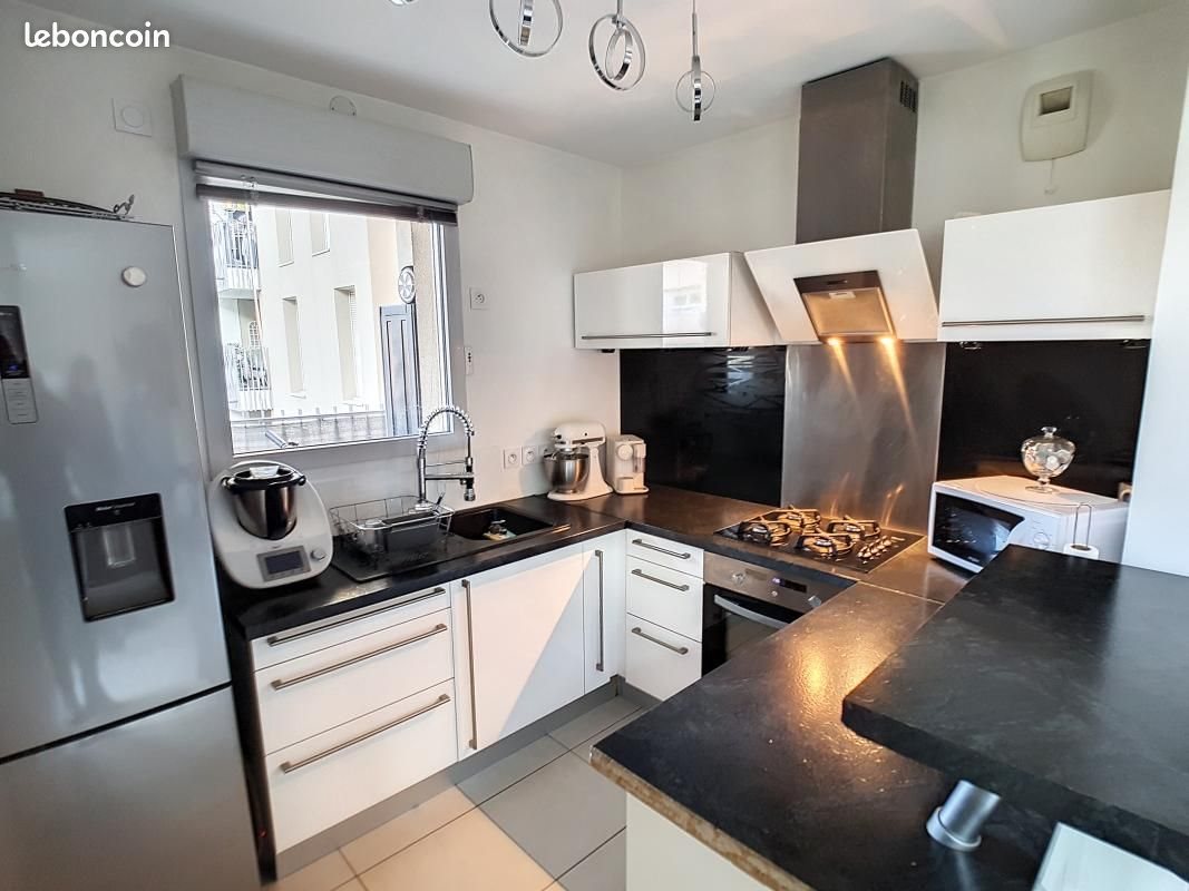 Appartement à vendre, 61m², Bron