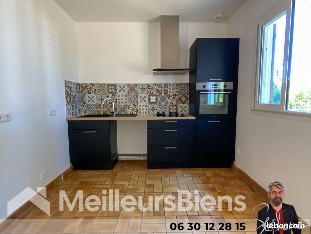 Maison à vendre, 76m², Montendre