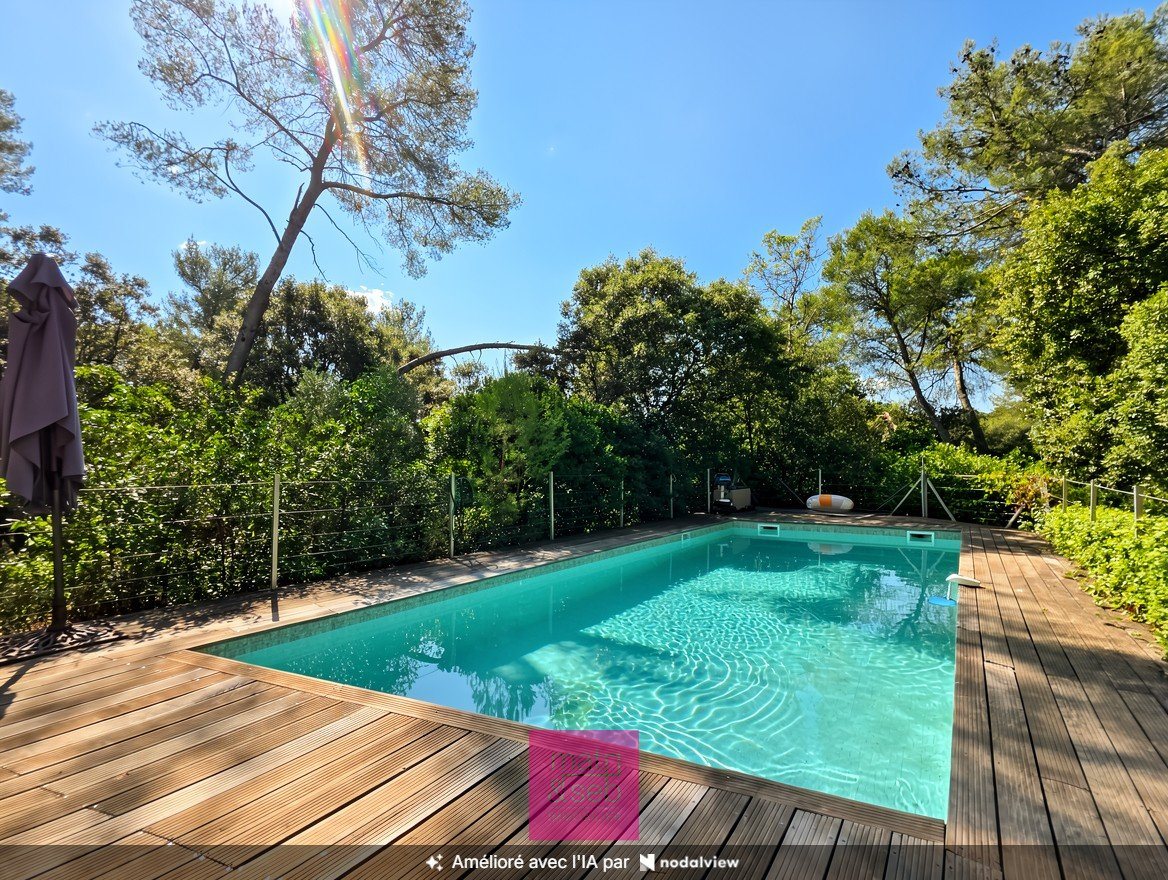 Maison à vendre, 202m², Nîmes