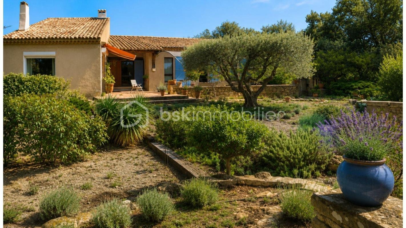 Maison à vendre, 148m², Aureille