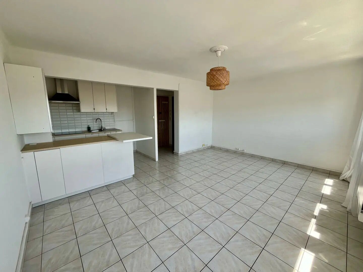 Appartement à louer, 59m², Marseille 8ème