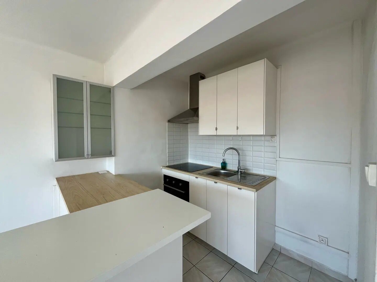 Appartement à louer, 59m², Marseille 8ème