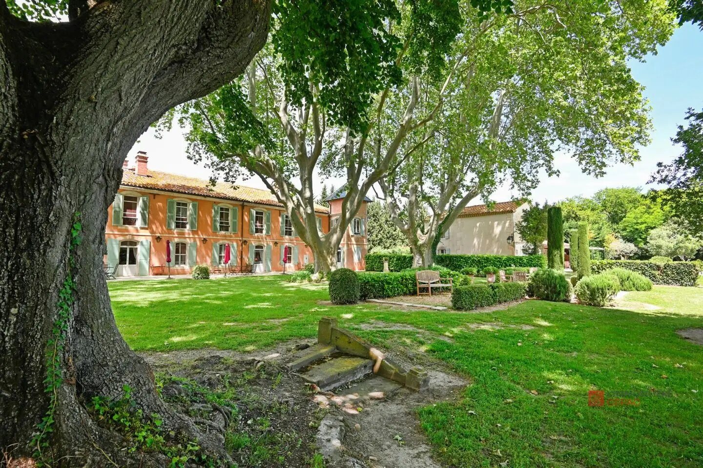 Maison à vendre, 920m², Arles