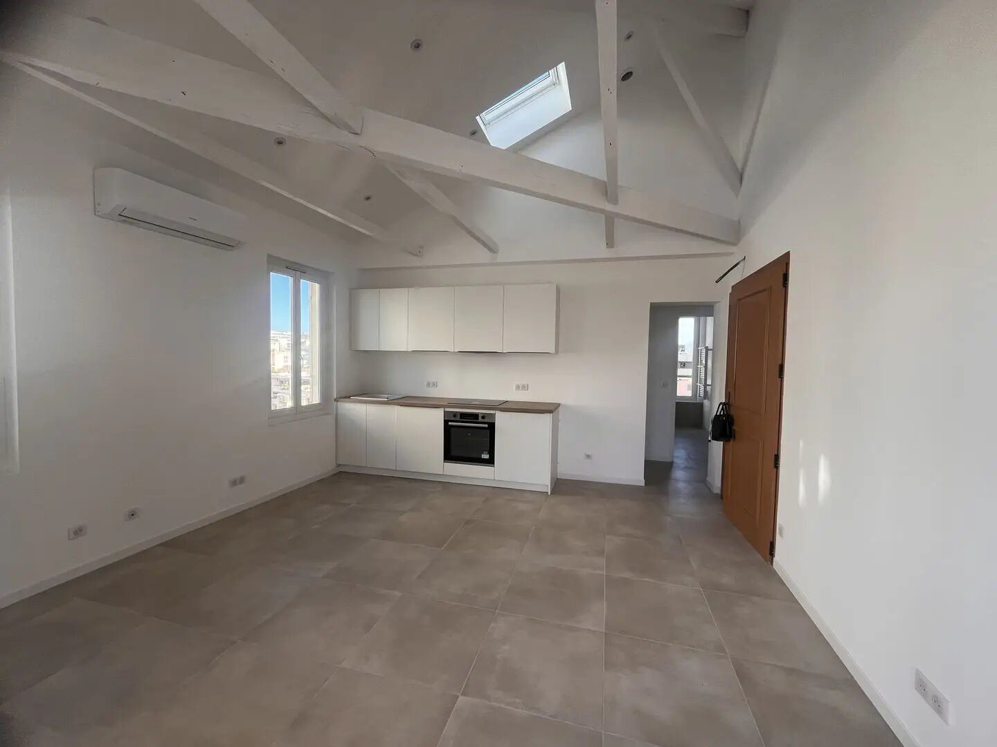 Appartement à louer, 60m², Marseille 8ème