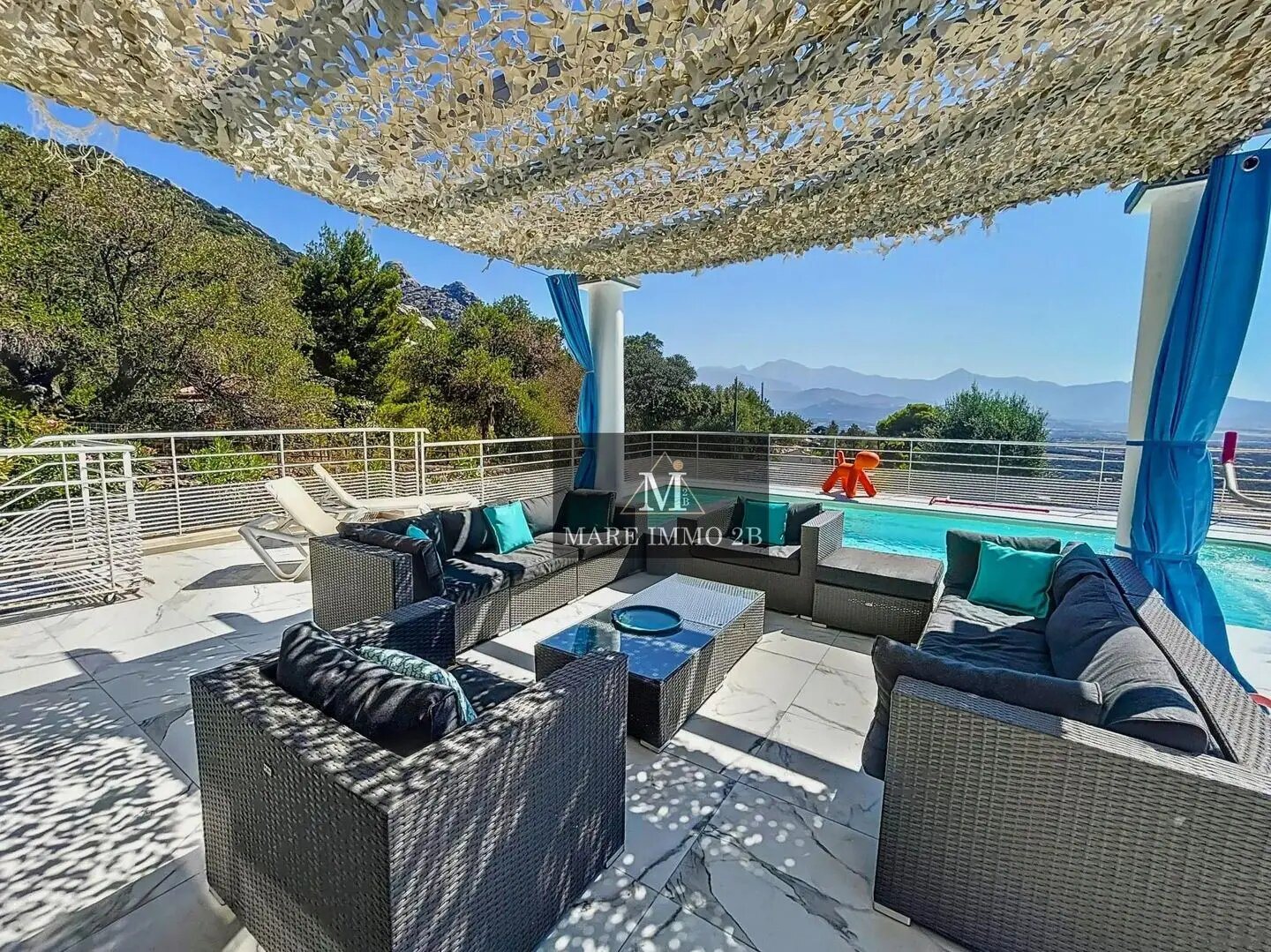 Maison à vendre, 185m², Lumio
