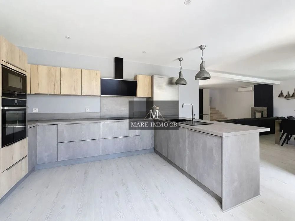 Maison à vendre, 160m², Calvi