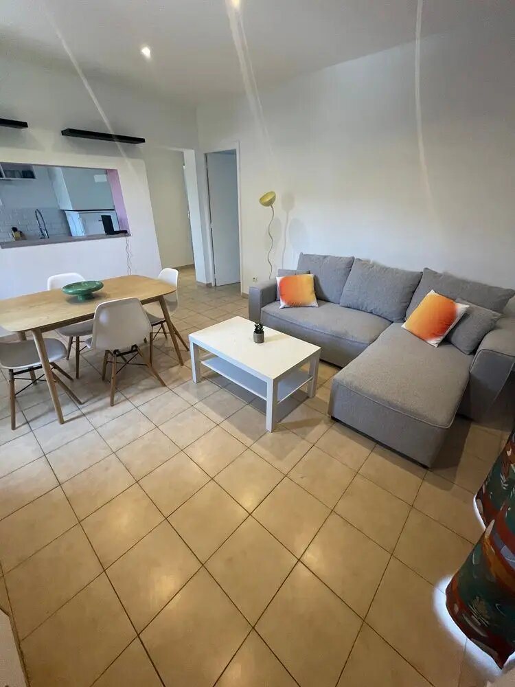 Appartement à louer, 60m², Calvi