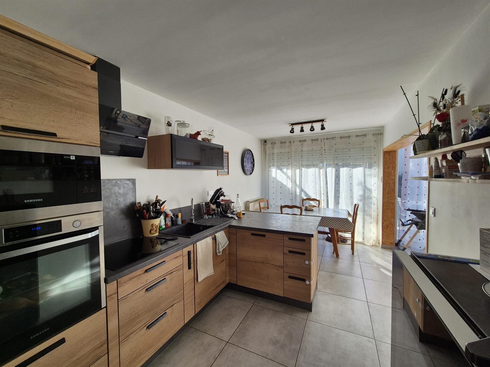 Maison à vendre, 101m², Guilherand-Granges