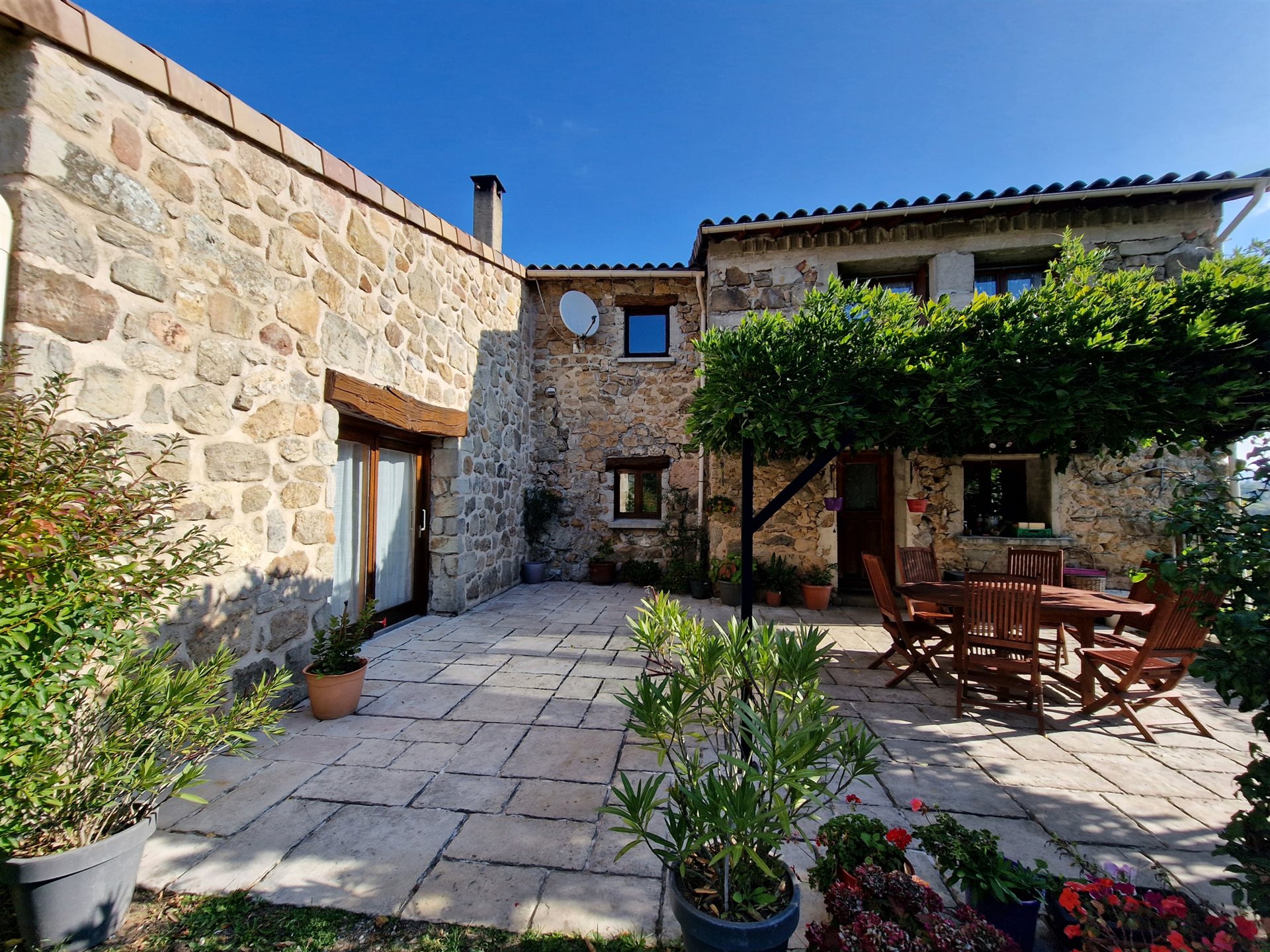 Maison à vendre, 180m², Vernoux-en-Vivarais
