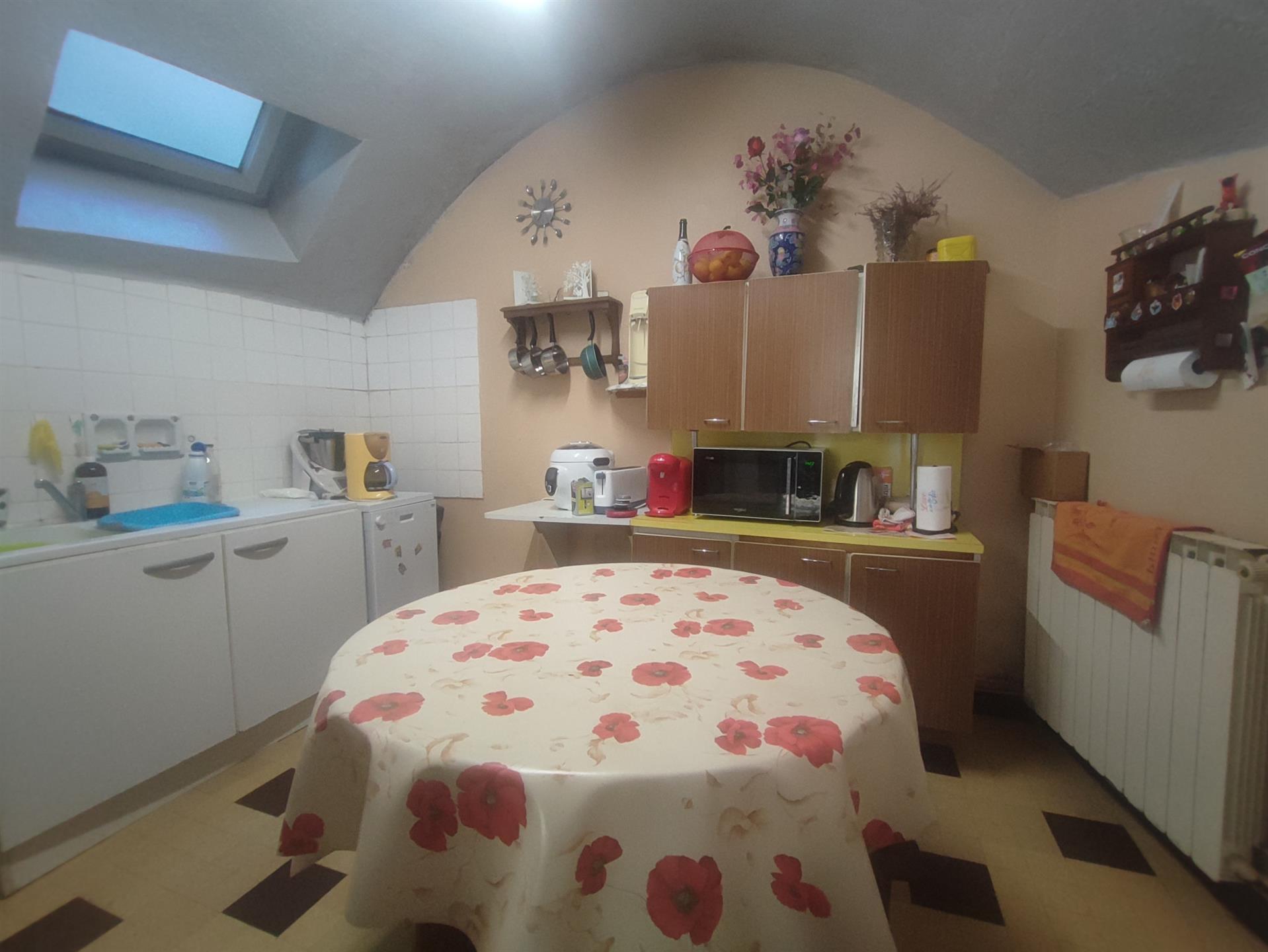 Maison à vendre, 159m², Chalencon