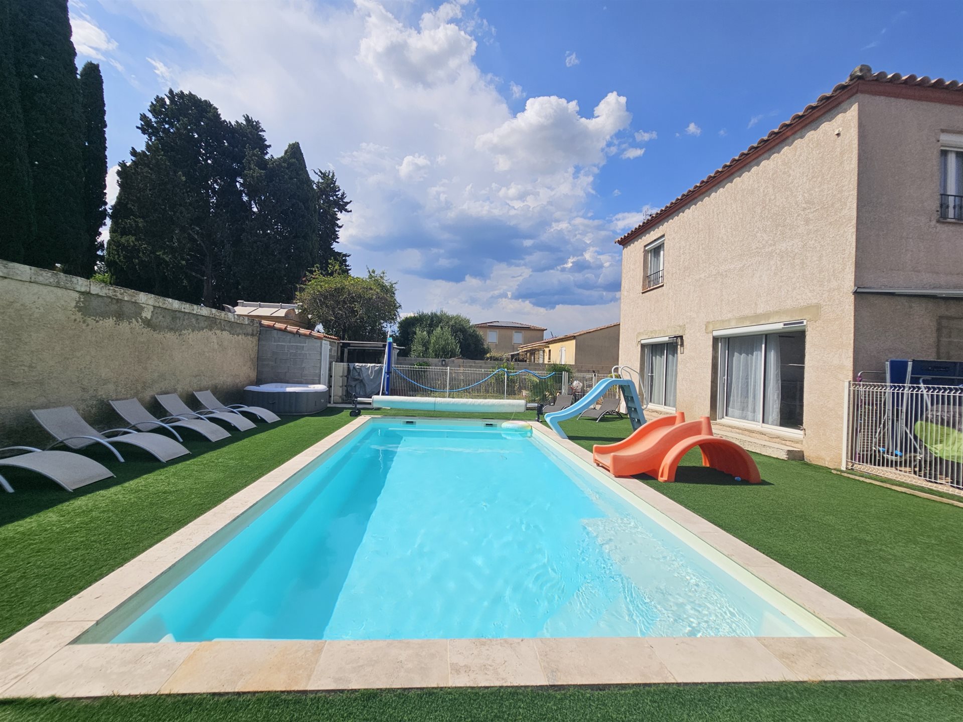 Maison à vendre, 159m², Calvisson