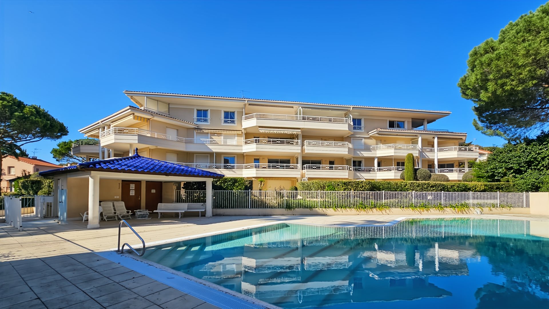 Appartement à vendre, 73m², Saint-Raphaël