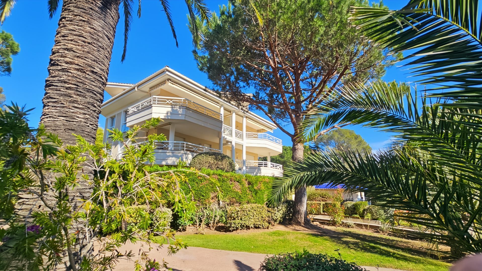 Appartement à vendre, 73m², Saint-Raphaël